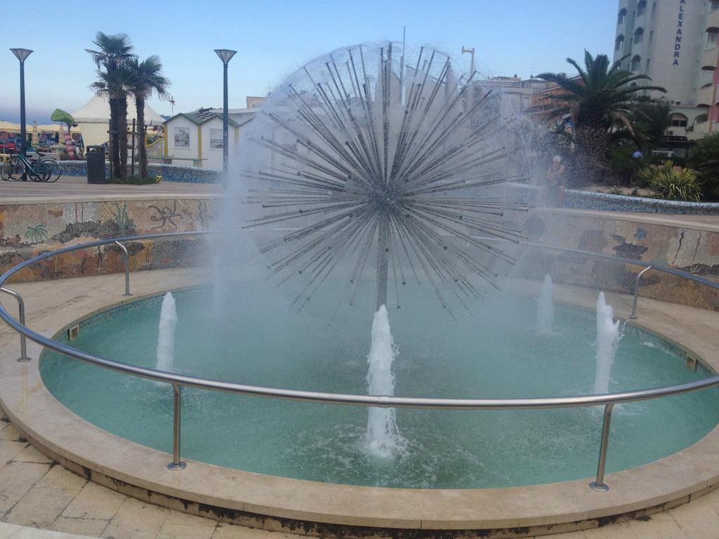 Riviera Hotel 3*