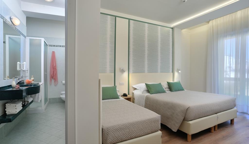 Hotel Riviera 3*